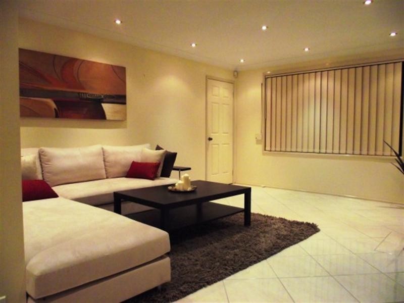 8 Horningsea Park Drive, Horningsea Park NSW 2171