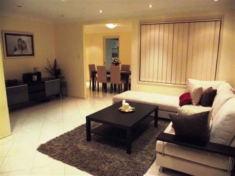 8 Horningsea Park Drive, Horningsea Park NSW 2171