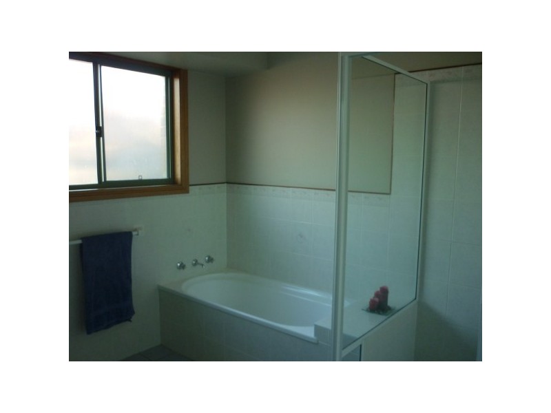 5 Tanami Place, Wakeley NSW 2176