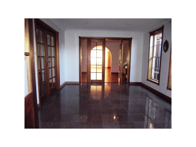 26 Boronia Road, Bossley Park NSW 2176