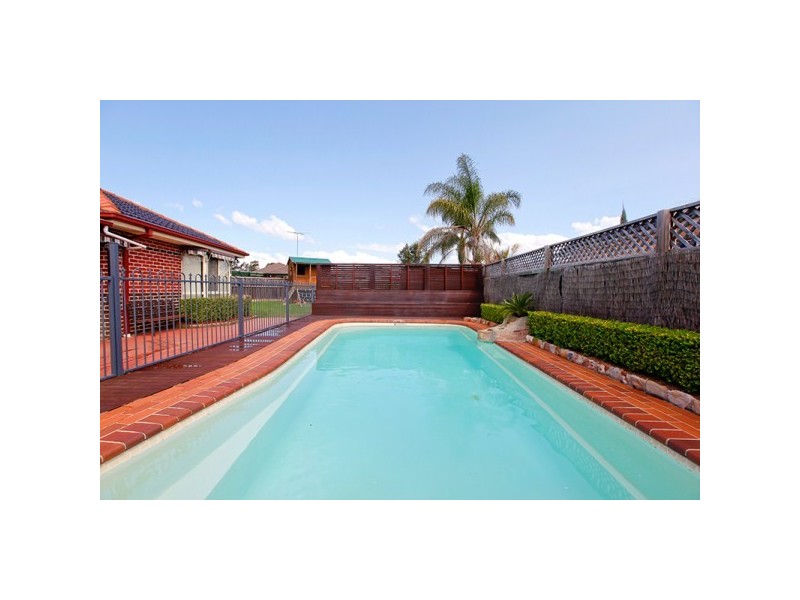 Wattle Grove NSW 2173
