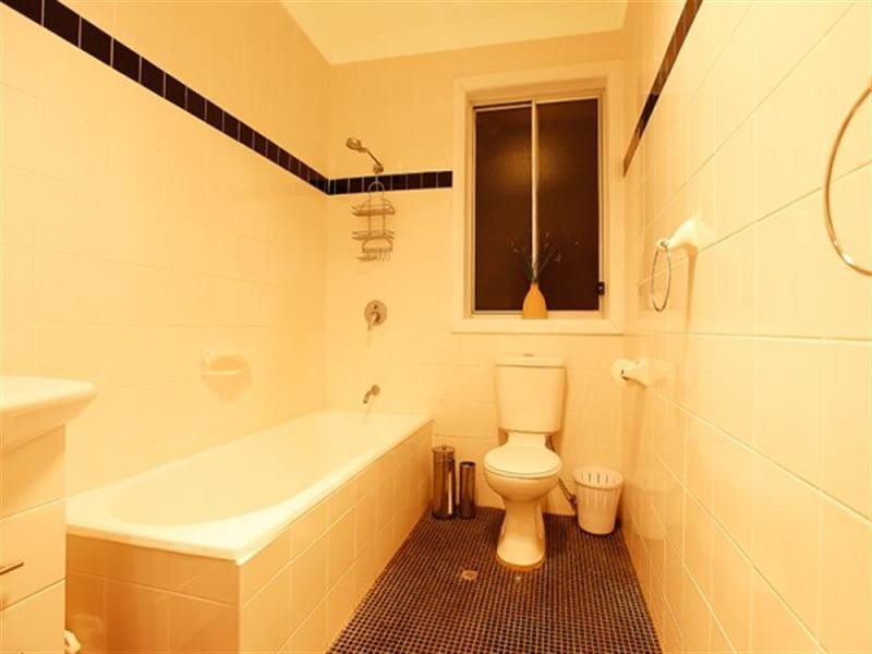 11 McGowen Crescent, Liverpool NSW 2170