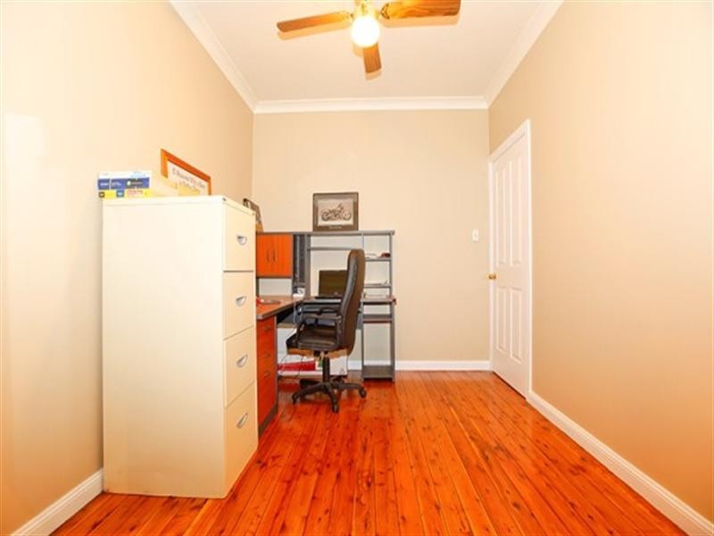 11 McGowen Crescent, Liverpool NSW 2170