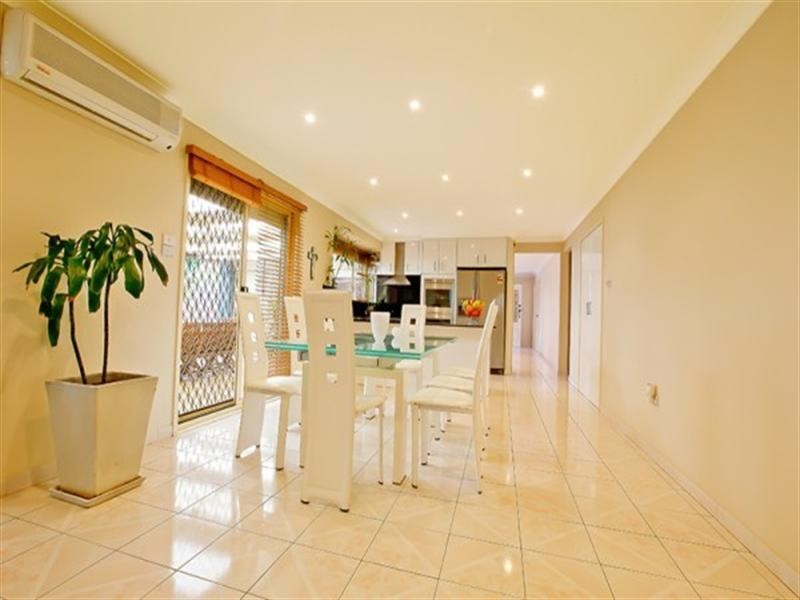 70 Graham Avenue, Casula NSW 2170