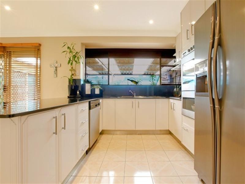 70 Graham Avenue, Casula NSW 2170