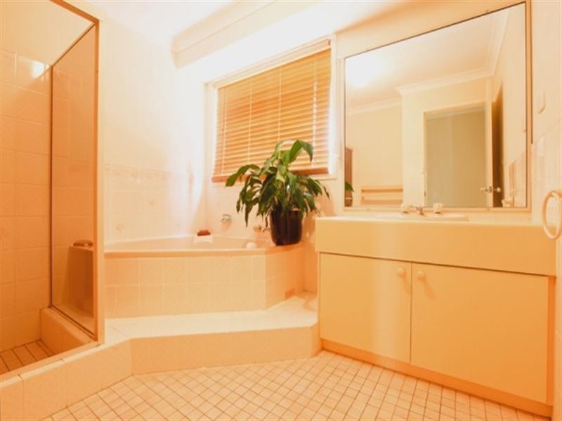 70 Graham Avenue, Casula NSW 2170