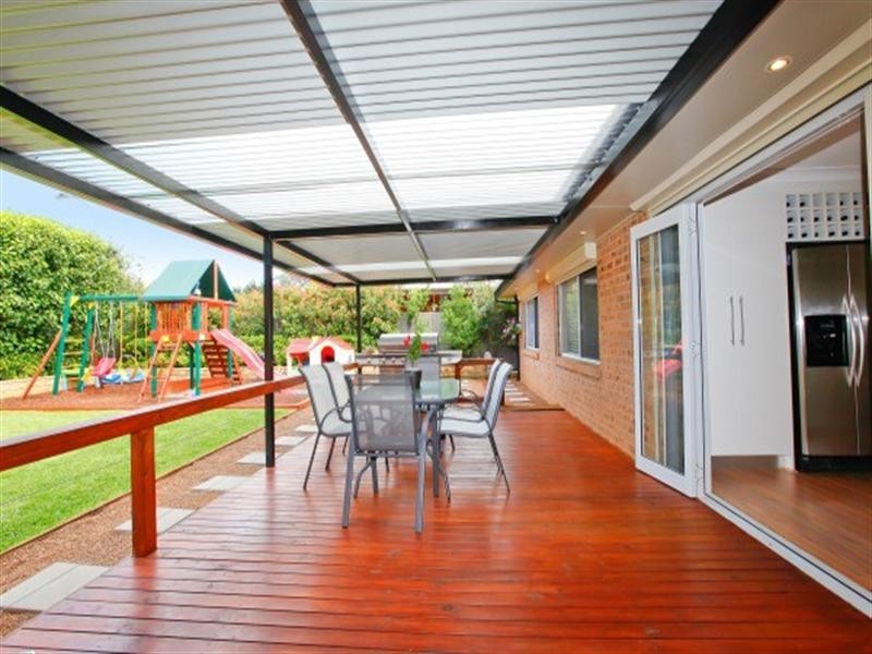 42 Province Street, Abbotsbury NSW 2176