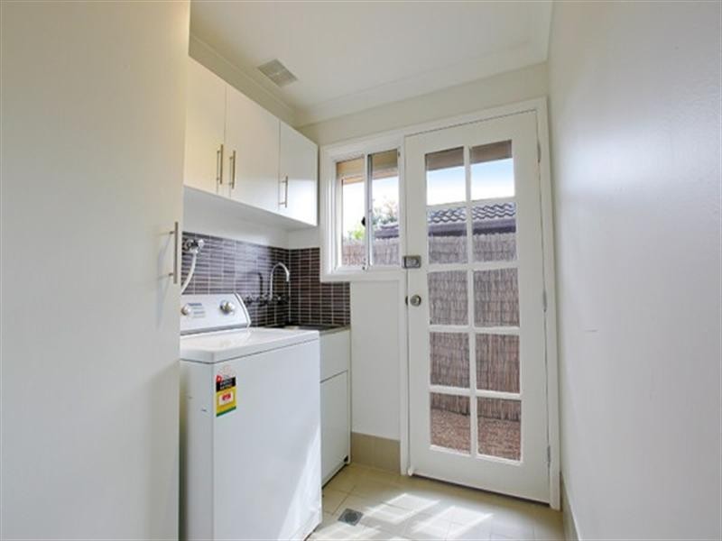 42 Province Street, Abbotsbury NSW 2176