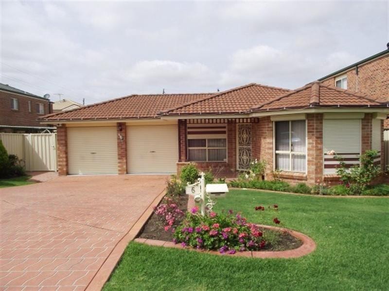 5 Altair Place, Hinchinbrook NSW 2168