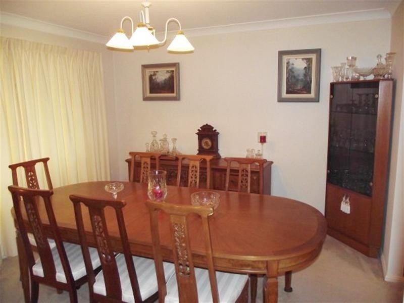 19 Jimbour Court, Wattle Grove NSW 2173