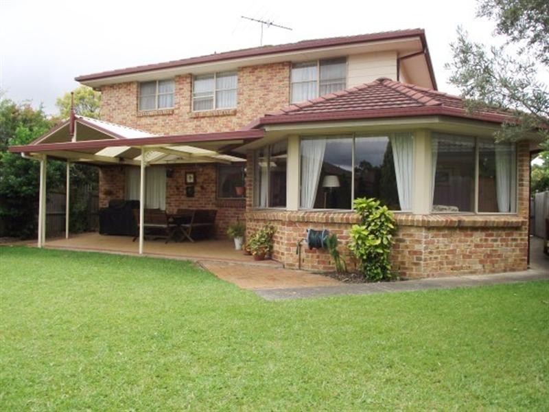 19 Jimbour Court, Wattle Grove NSW 2173