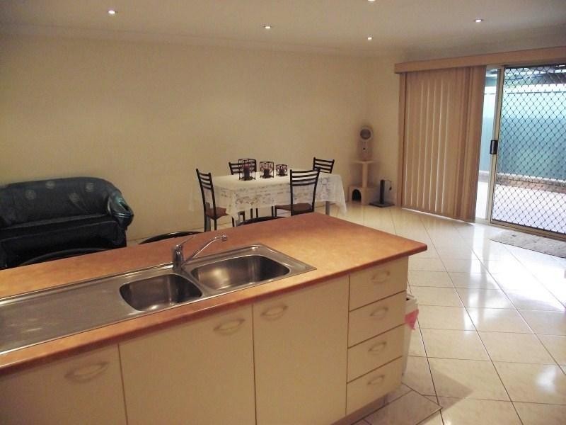 17 Grove Street, Casula NSW 2170