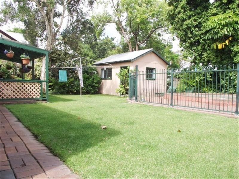 28 Canberra Avenue, Casula NSW 2170