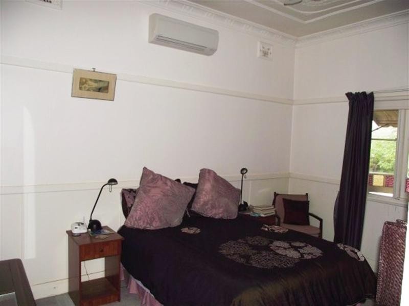 28 Canberra Avenue, Casula NSW 2170