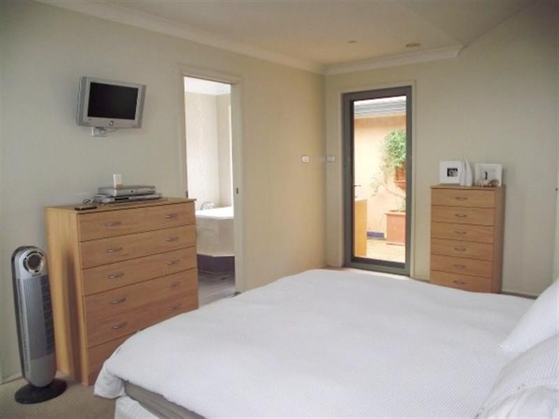 West Hoxton NSW 2171