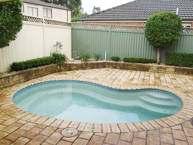 West Hoxton NSW 2171