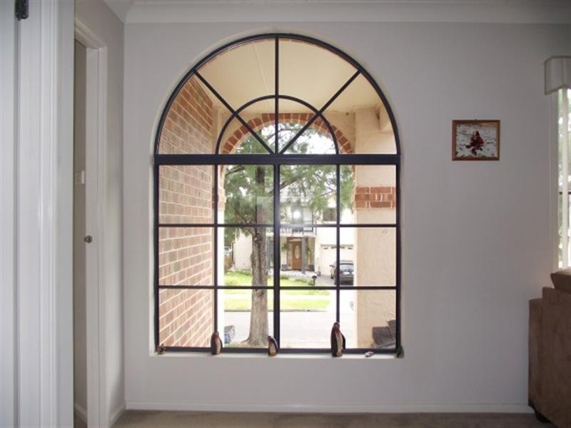 18 Labuan Road, Holsworthy NSW 2173