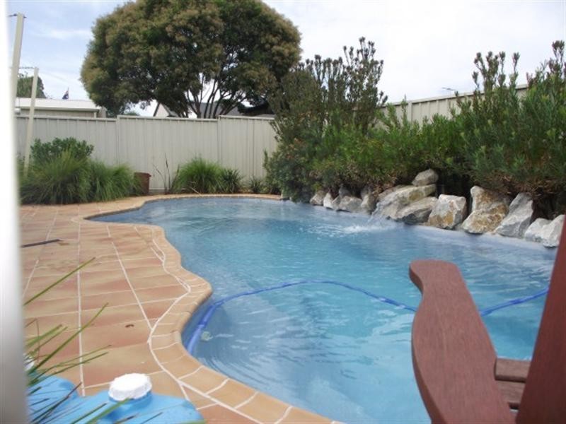 18 Labuan Road, Holsworthy NSW 2173