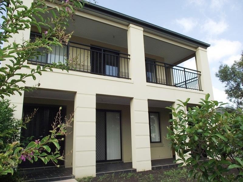 38 Wingate Avenue, West Hoxton NSW 2171