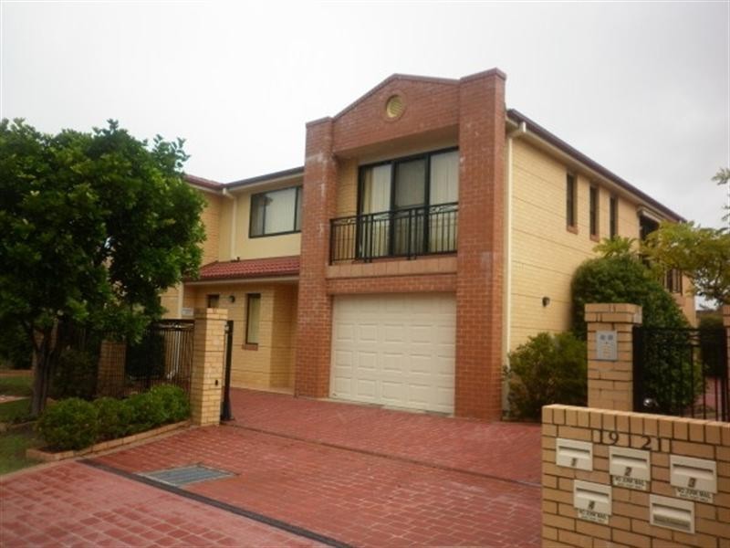 1/19-21 Dening Street, The Entrance NSW 2261