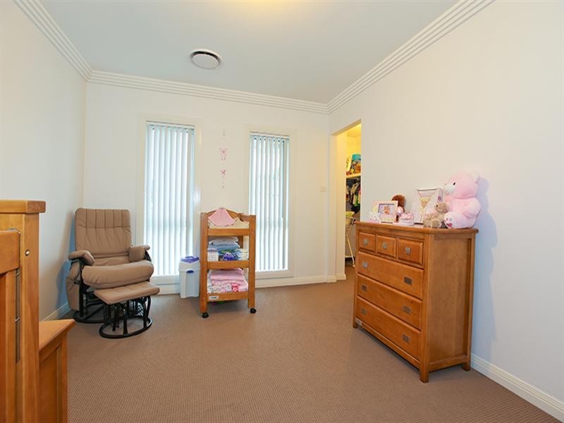 1 Shaw Place, Fairfield West NSW 2165