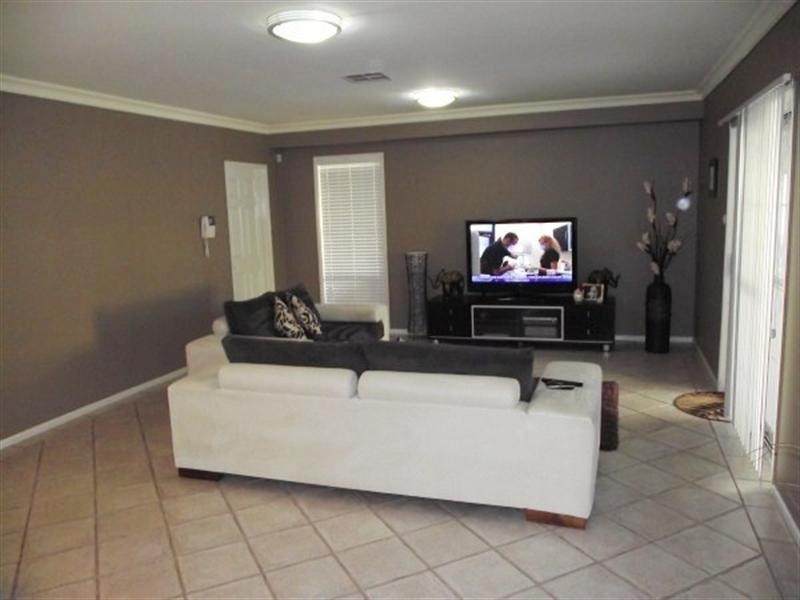 West Hoxton NSW 2171