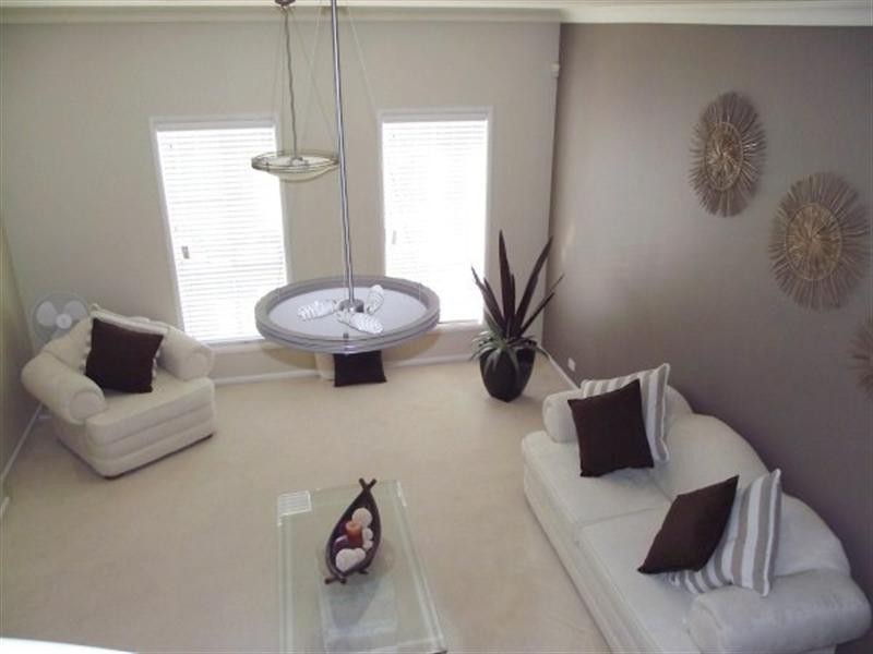 West Hoxton NSW 2171