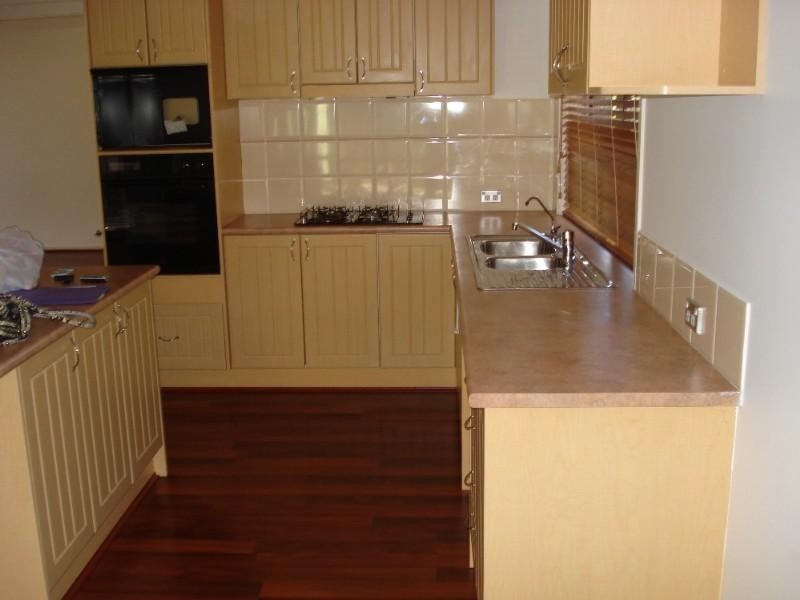 West Hoxton NSW 2171