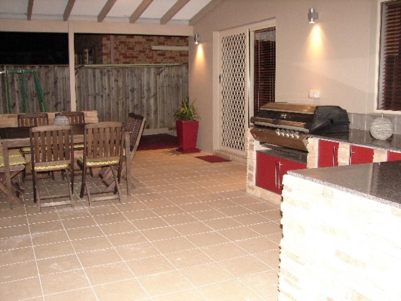 West Hoxton NSW 2171