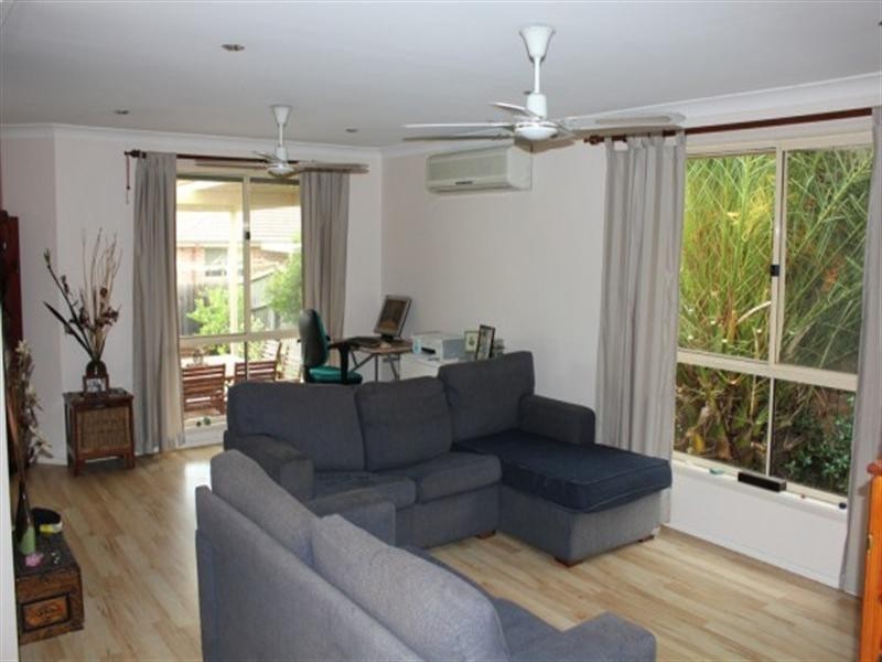 16 Kitchener Court, Holsworthy NSW 2173