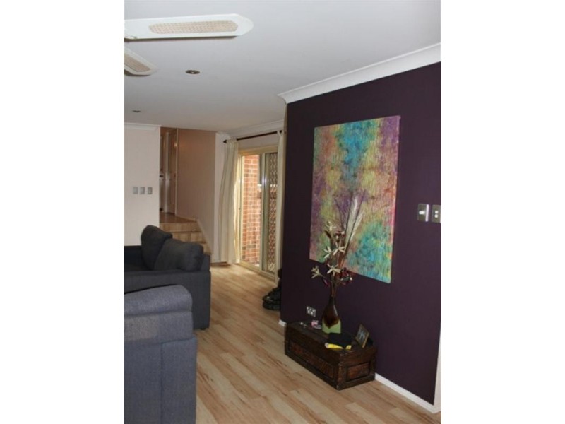 16 Kitchener Court, Holsworthy NSW 2173