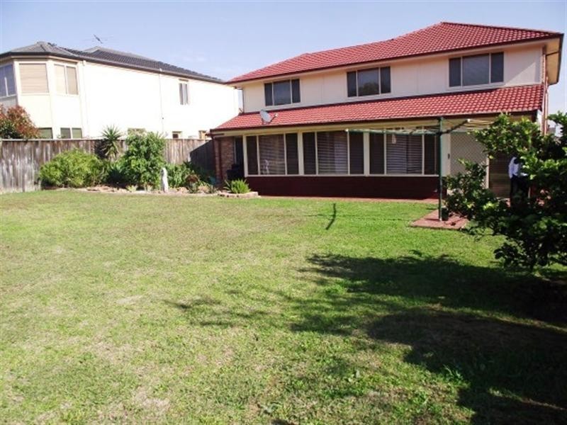 10 Magnolia Place, Casula NSW 2170