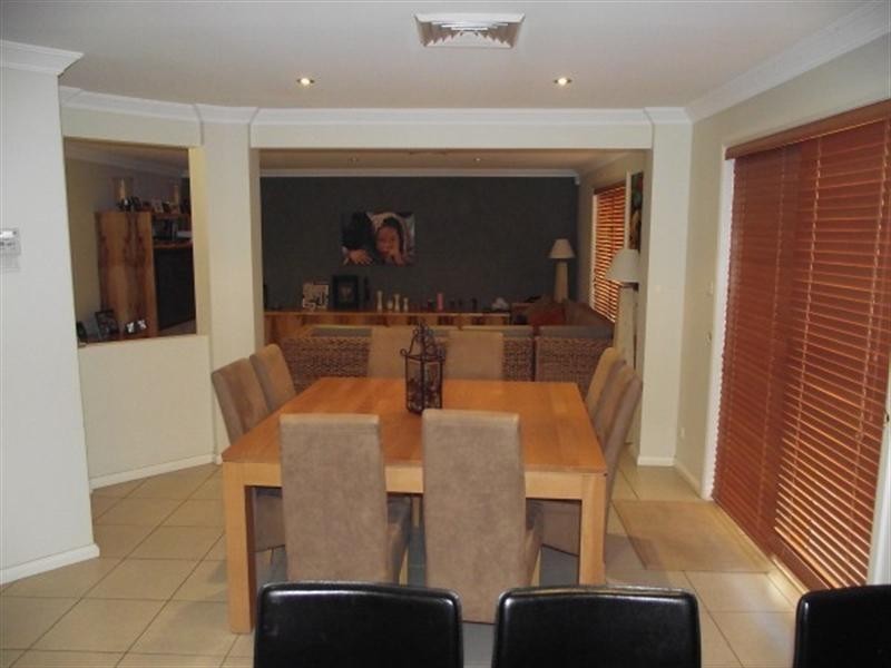 West Hoxton NSW 2171