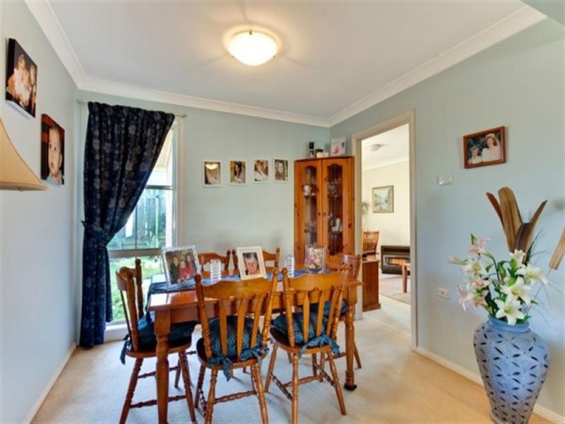 4 Nutmeg Close, Casula NSW 2170