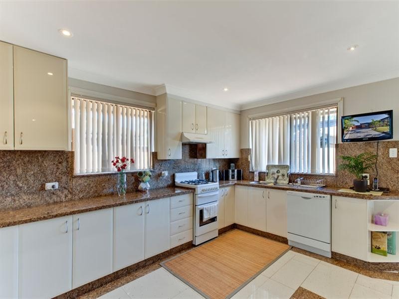 7 Congressional Drive, Liverpool NSW 2170