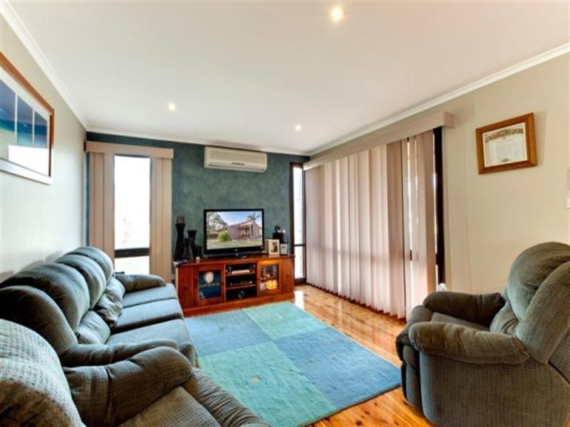 12 Wilkes Avenue, Moorebank NSW 2170