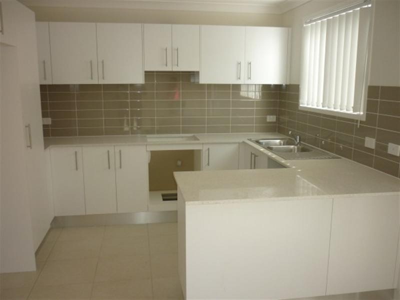 West Hoxton NSW 2171