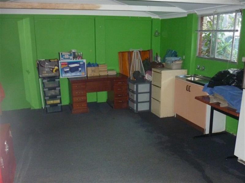 36 Paine Avenue, Moorebank NSW 2170