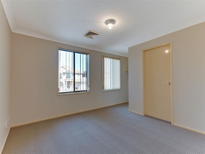 19B Hobler Avenue, West Hoxton NSW 2171