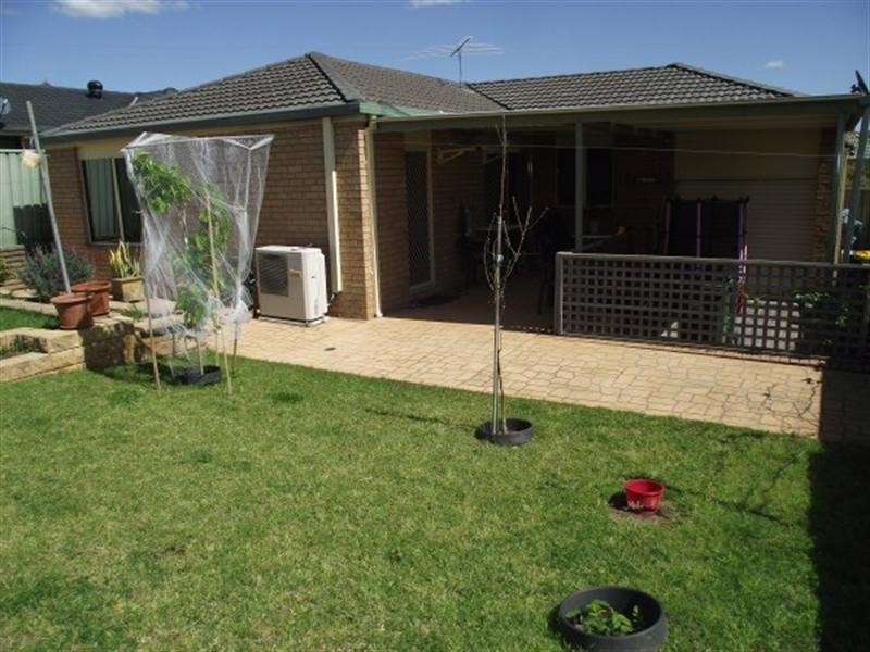 31 Nethercote Close, Prestons NSW 2170