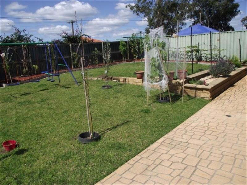 31 Nethercote Close, Prestons NSW 2170