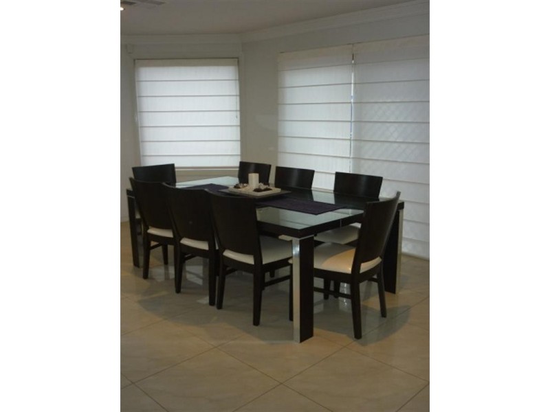 11 Mc Cubbin Place, Casula NSW 2170