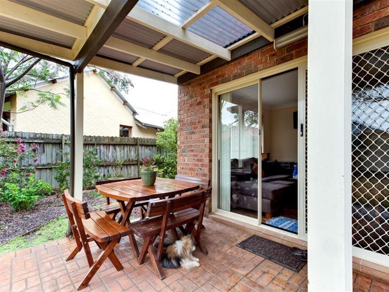 4 Murndal Court, Wattle Grove NSW 2173