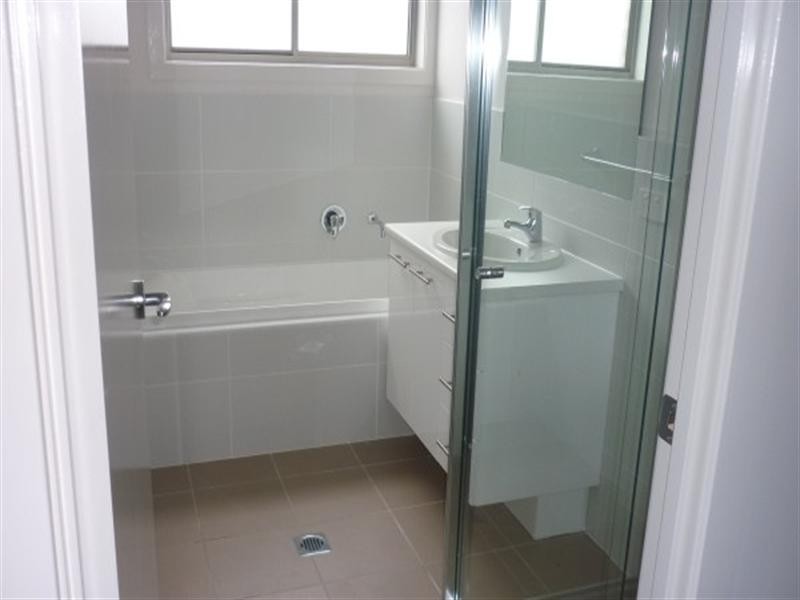 Middleton Grange NSW 2171