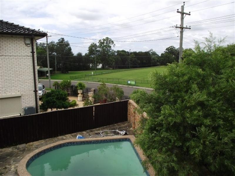 12 Silverwater Crescent, Lansvale NSW 2166