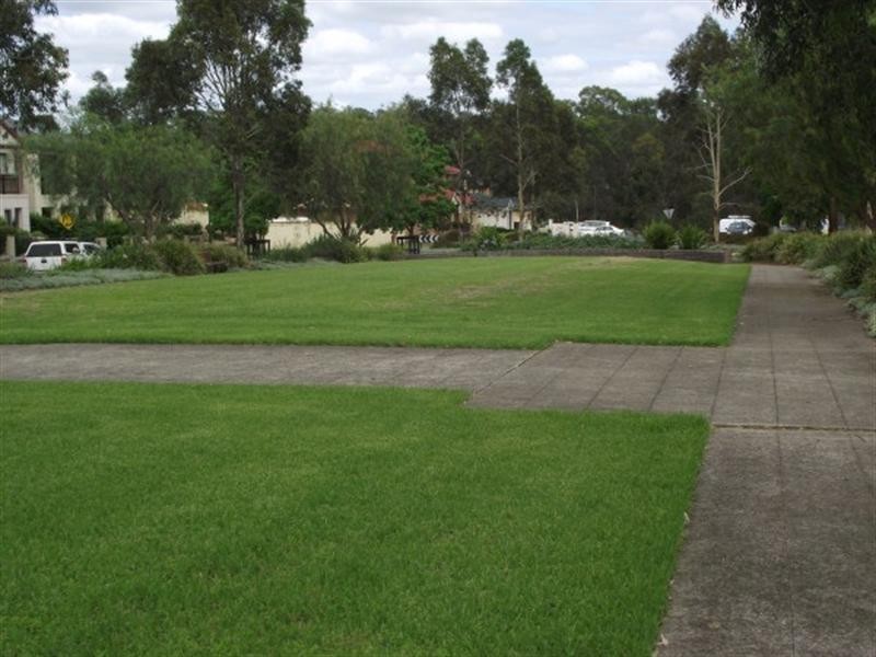 West Hoxton NSW 2171