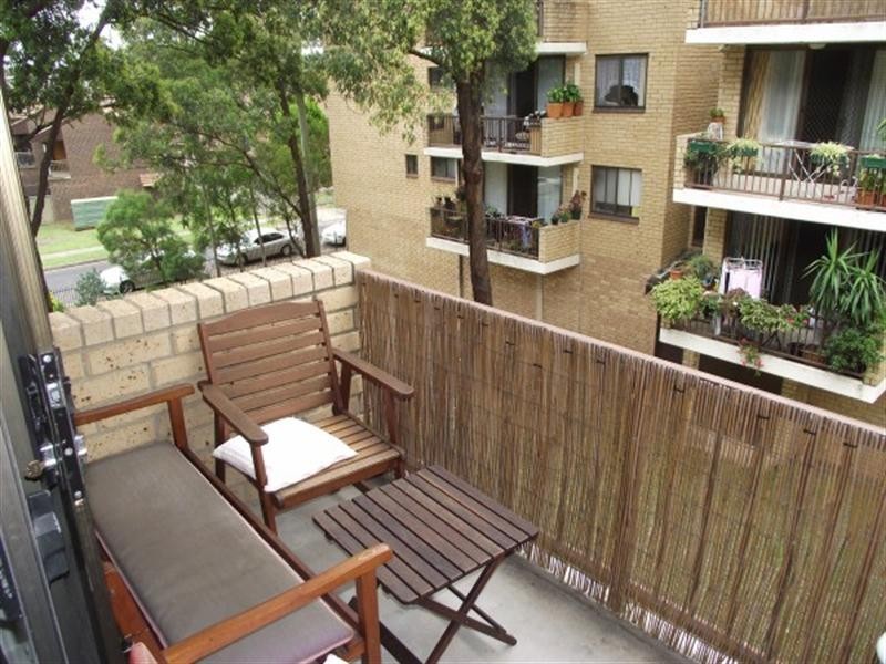 13/144 Moore Street, Liverpool NSW 2170