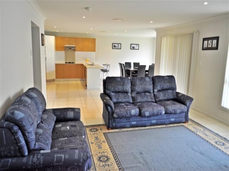 West Hoxton NSW 2171