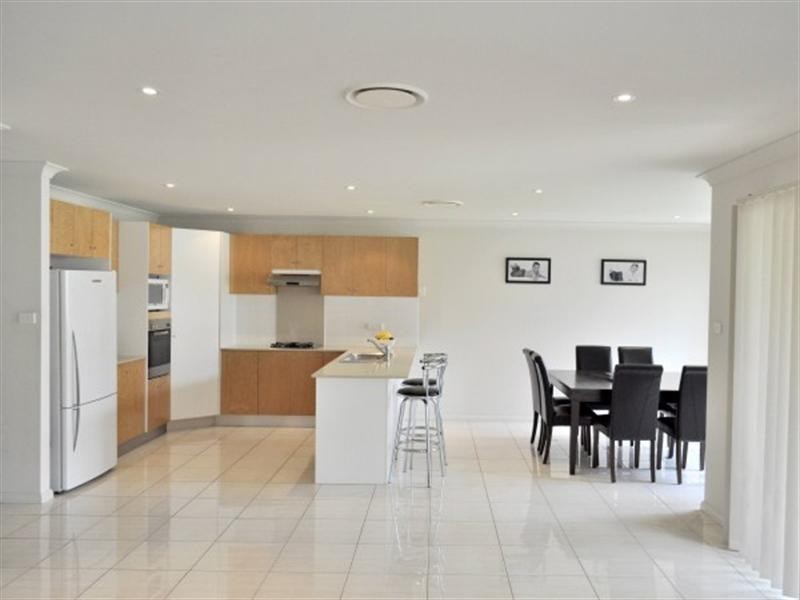 West Hoxton NSW 2171