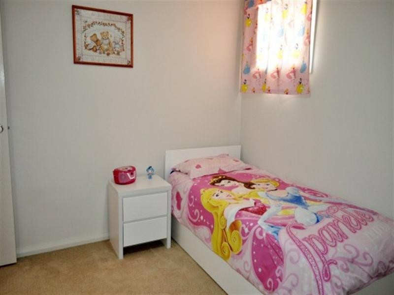 West Hoxton NSW 2171